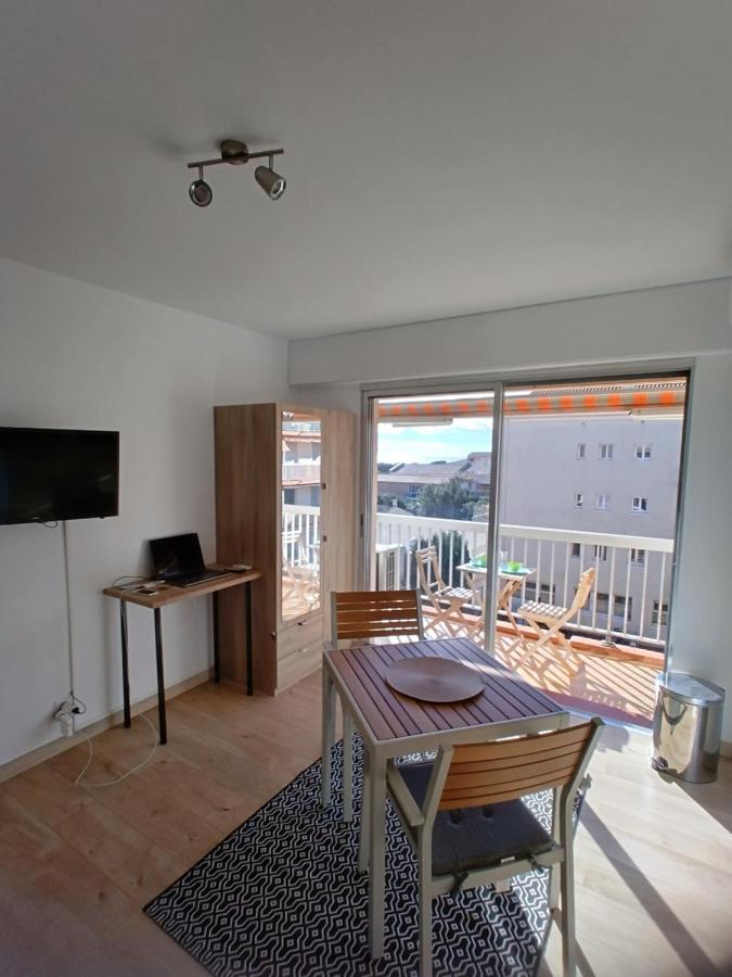 Studio Tout A Pied - Vue Sur Mer Saint Aygulf Luaran gambar